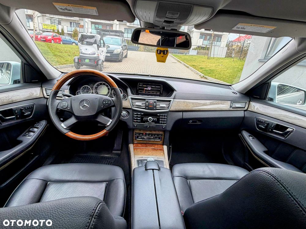 Mercedes-Benz Klasa E 350 4-Matic Avantgarde - 6