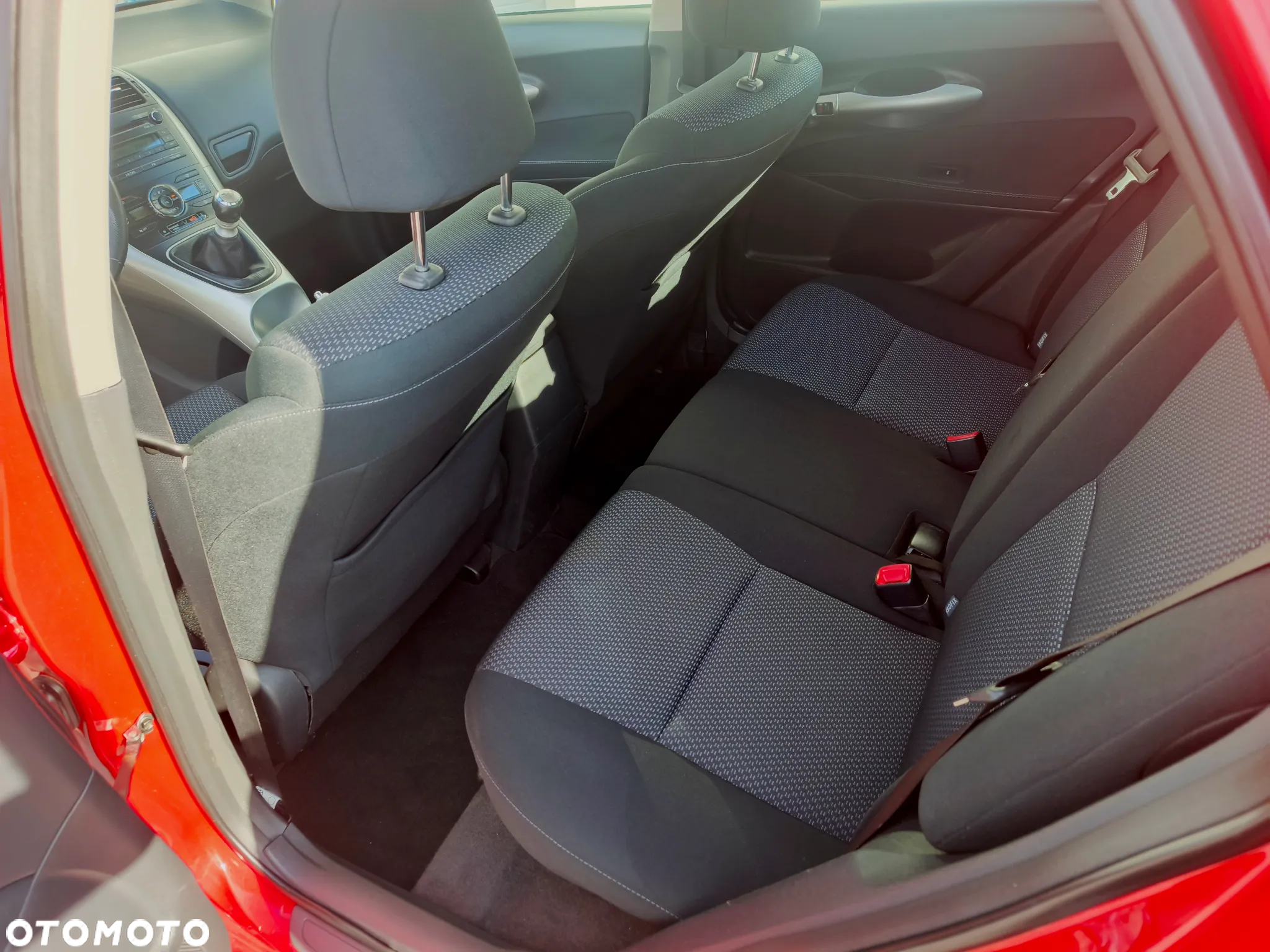 Toyota Auris 1.33 VVT-i - 21