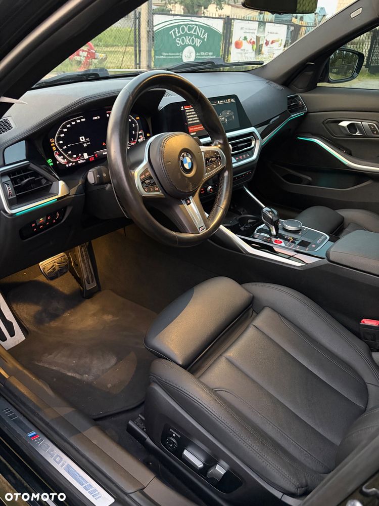 BMW Seria 3 M340i xDrive - 19