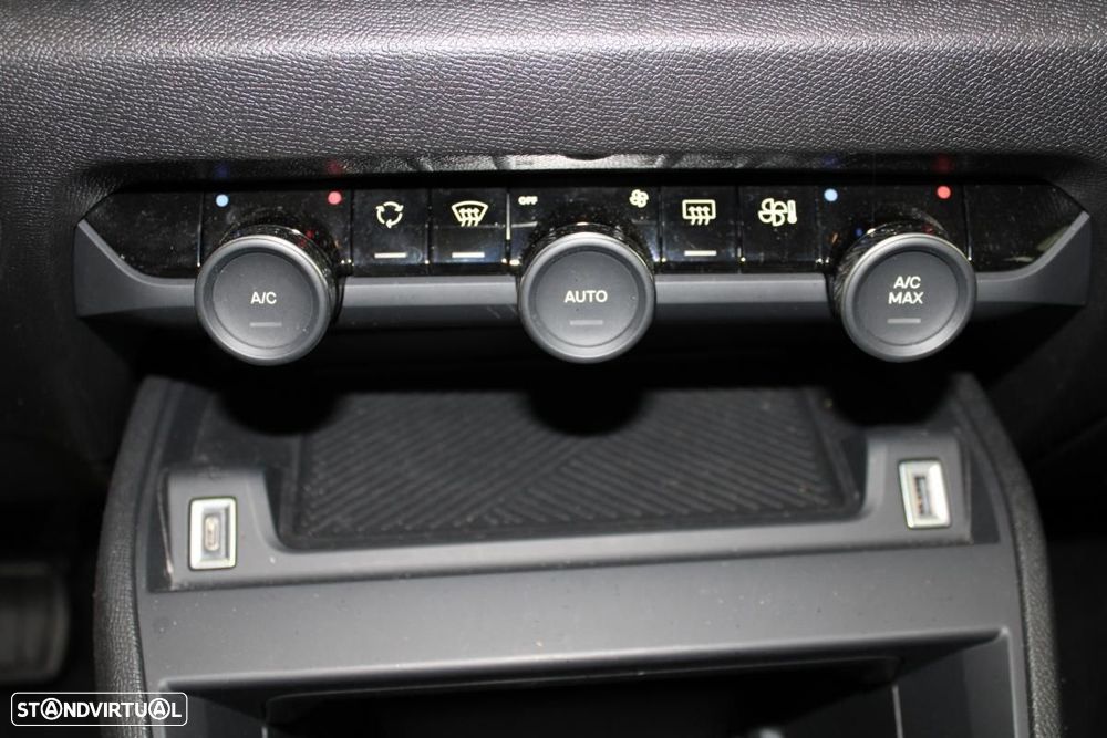 Citroën e-C4 - 20