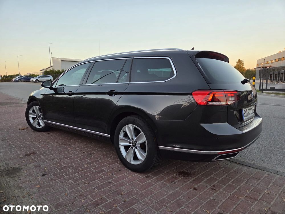 Volkswagen Passat - 3
