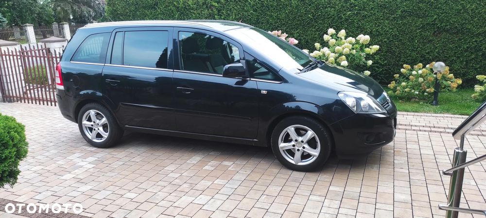 Opel Zafira 1.8 Active - 13