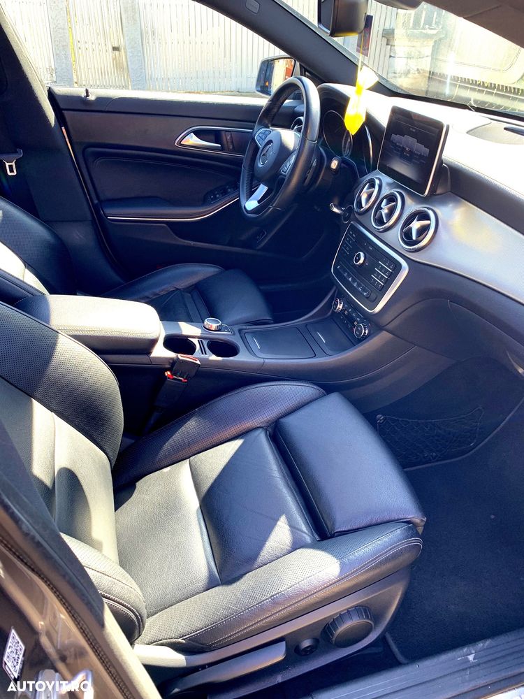 Mercedes-Benz CLA 220 d Aut. - 7
