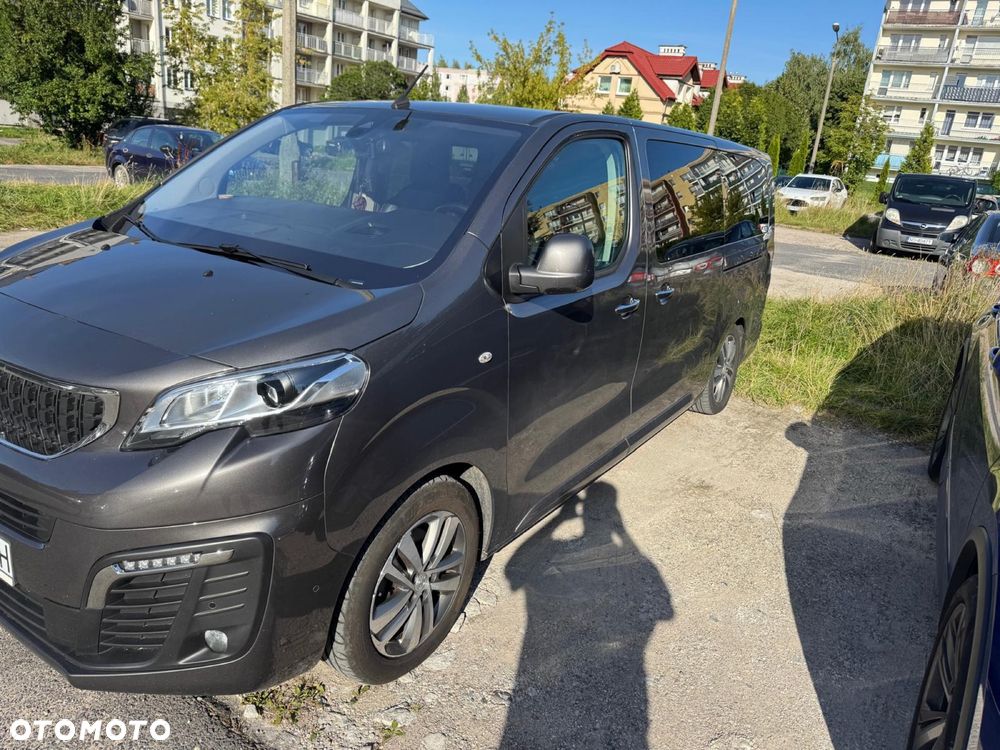 Peugeot Traveller