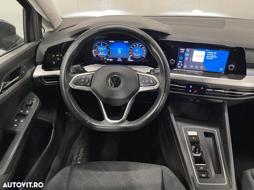 Volkswagen Golf Variant 2.0 TDI SCR DSG Life - 6