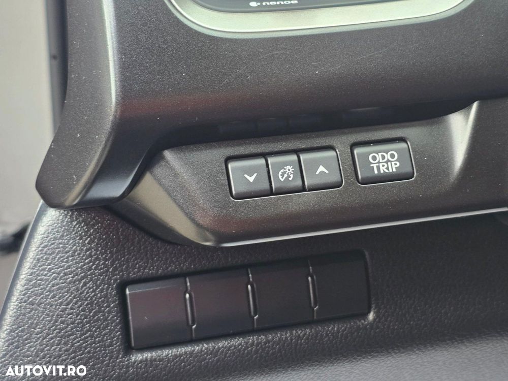 Lexus UX 250h Business Edition - 8