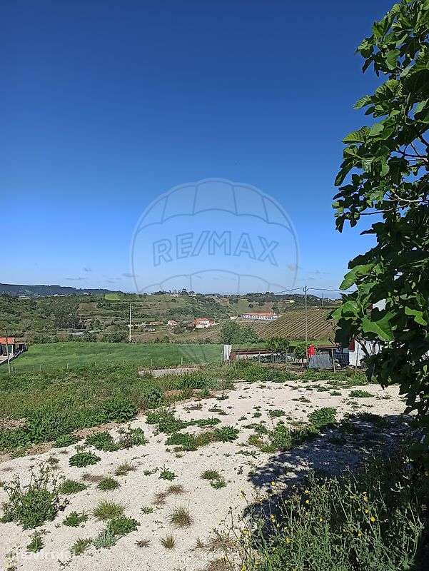 Moradia T2 para venda - Grande imagem: 2/11