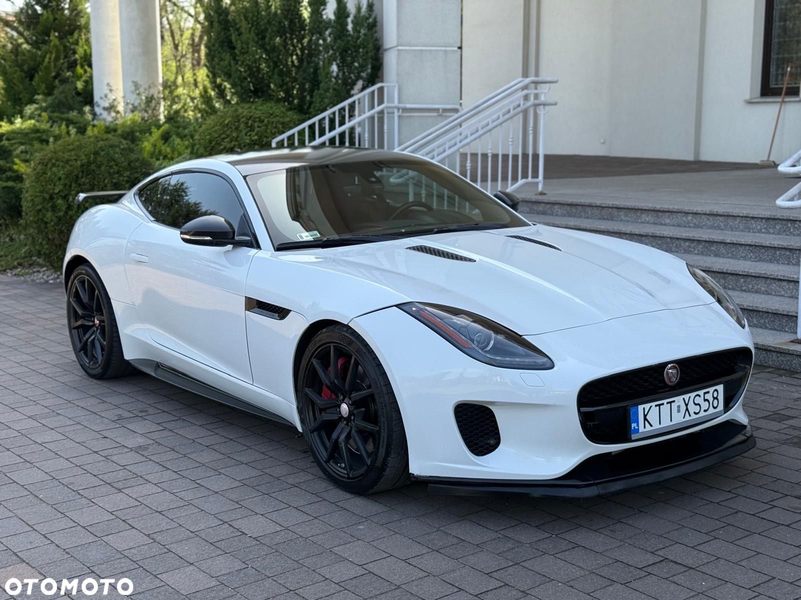 Jaguar F-Type SVR AWD - 1
