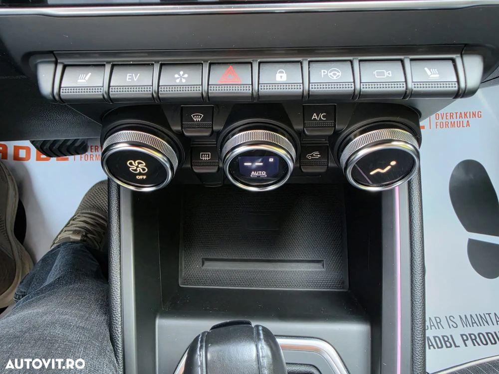 Renault Clio - 17
