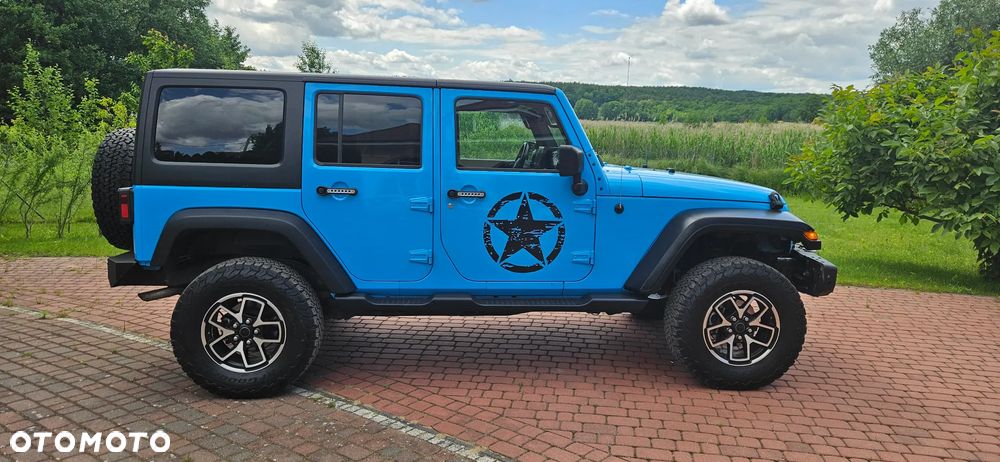 Jeep Wrangler - 8