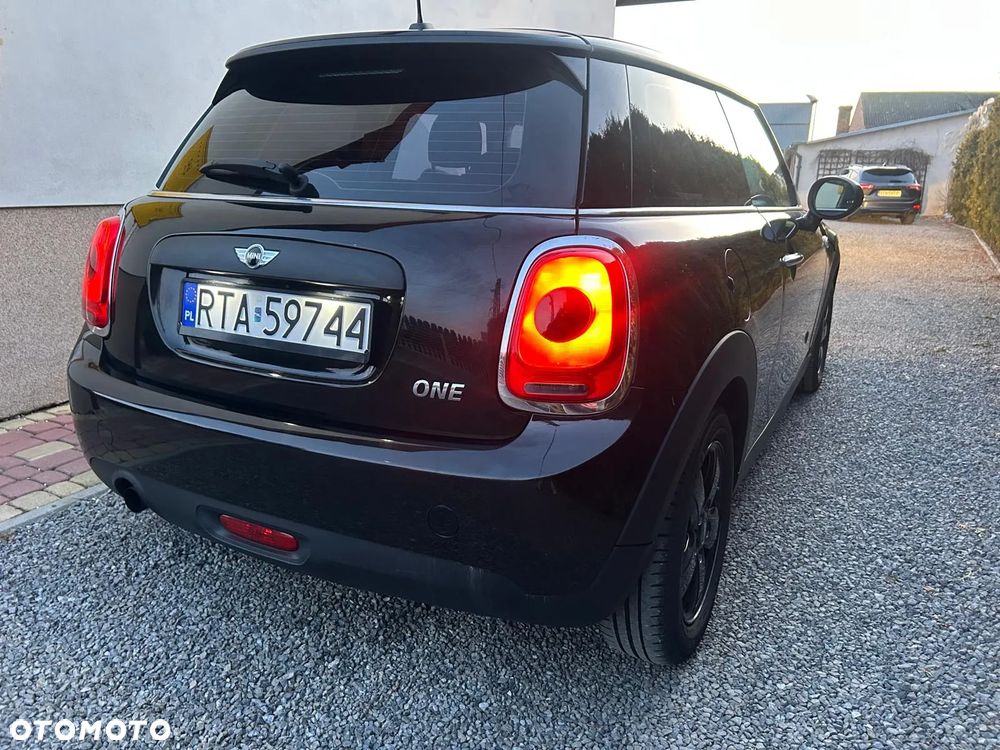 MINI ONE Blackyard - 4
