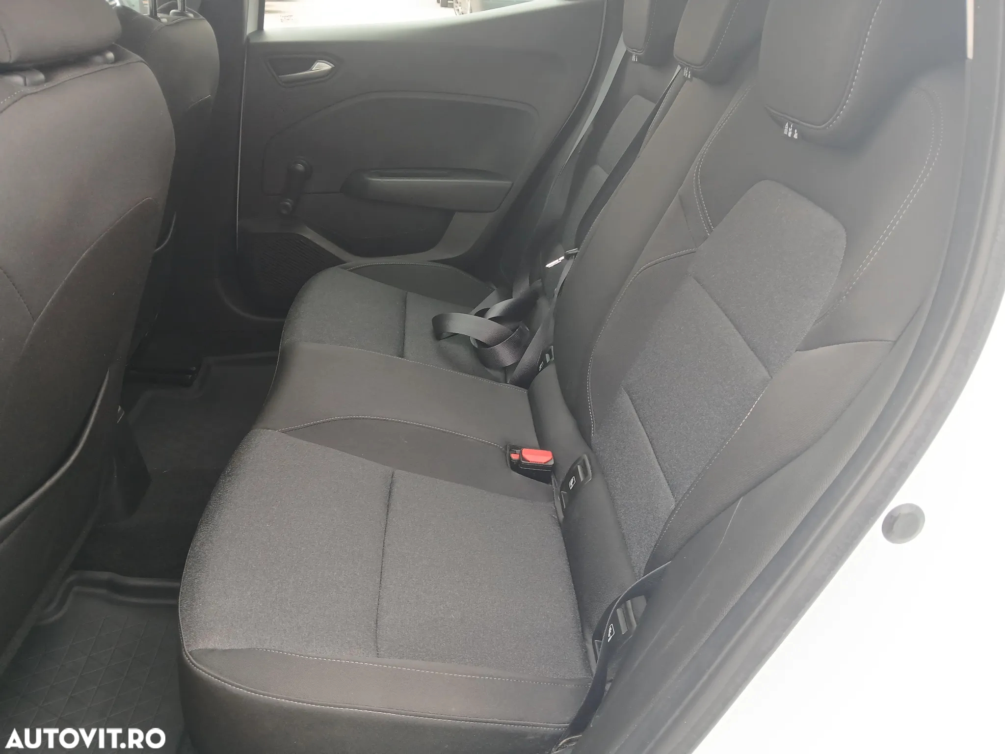 Renault Clio V 1.0 TCe 100 GPL Equilibre - 11