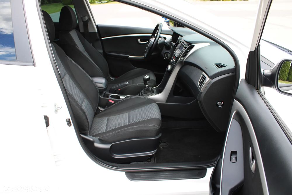 Hyundai i30 - 25