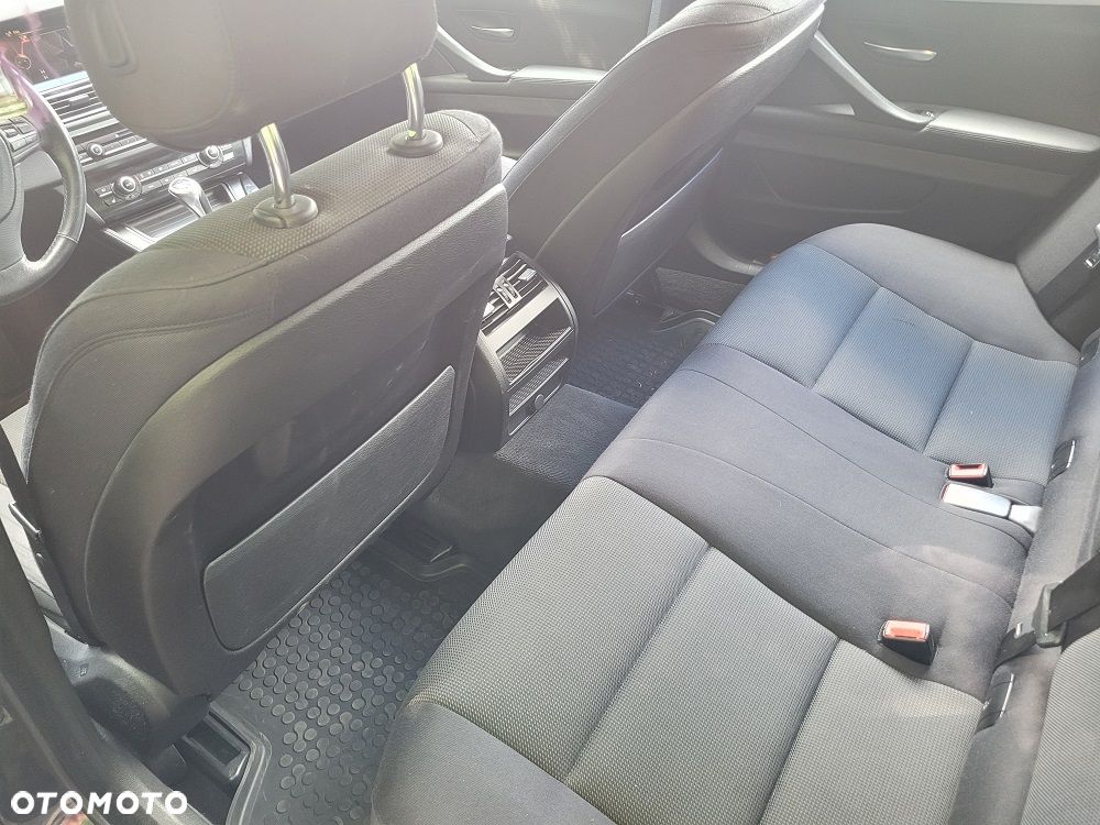 BMW Seria 5 520d - 8