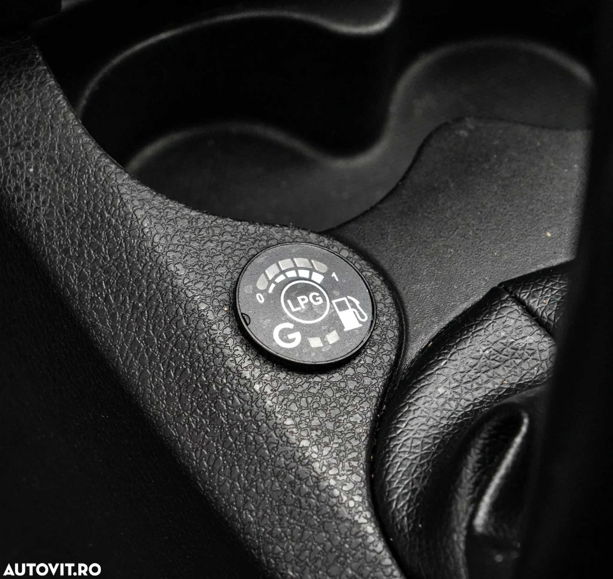 Dacia Logan ECO-G 100 Essential - 22