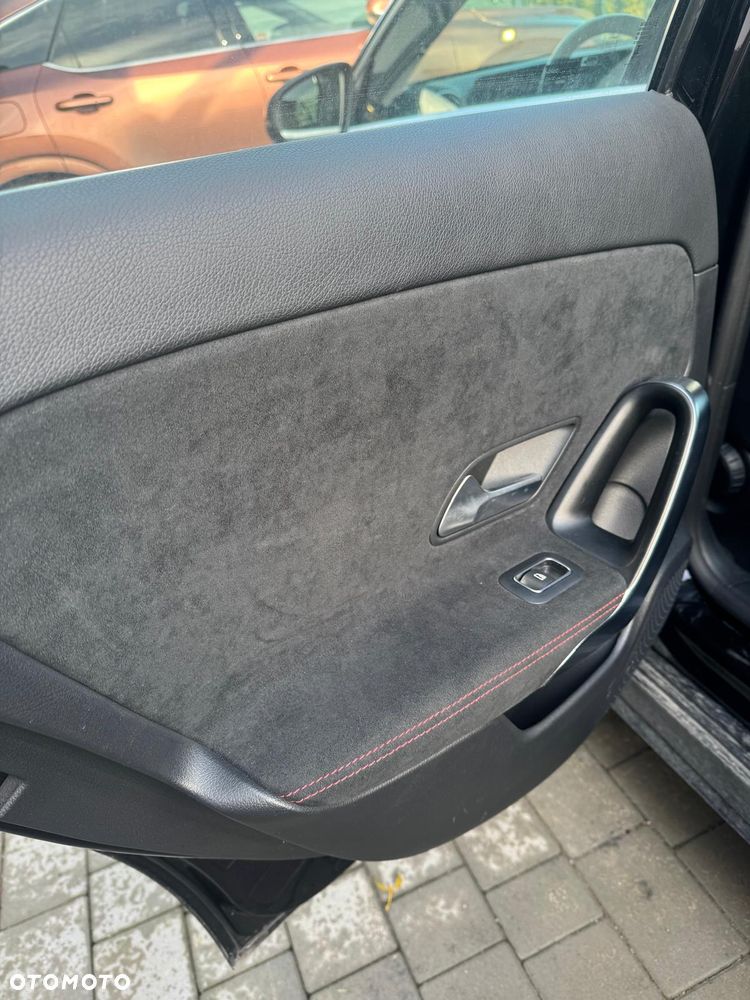 Mercedes-Benz Klasa A 200 AMG Line 7G-DCT - 22