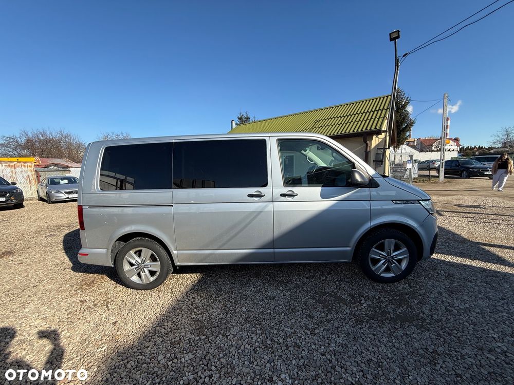 Volkswagen Multivan 2.0 TDI L1 DSG - 13