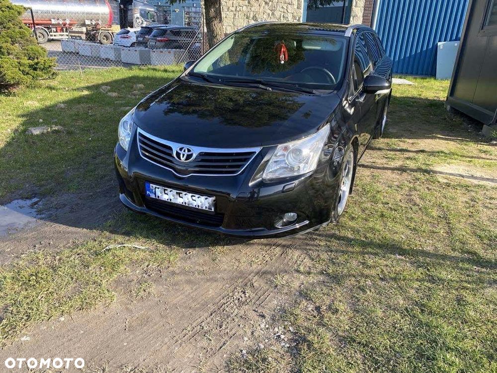 Toyota Avensis 1.6 - 2