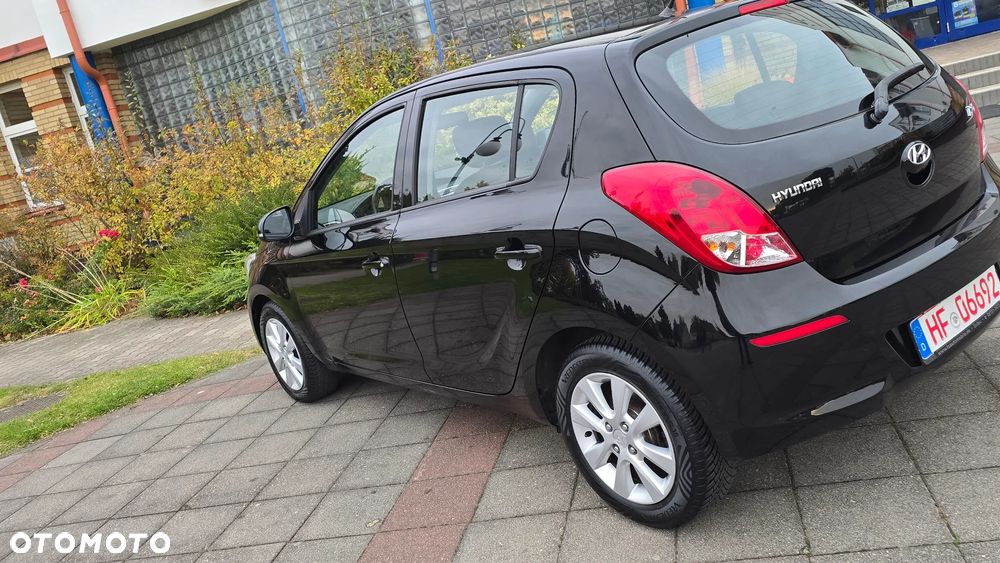 Hyundai i20 - 33