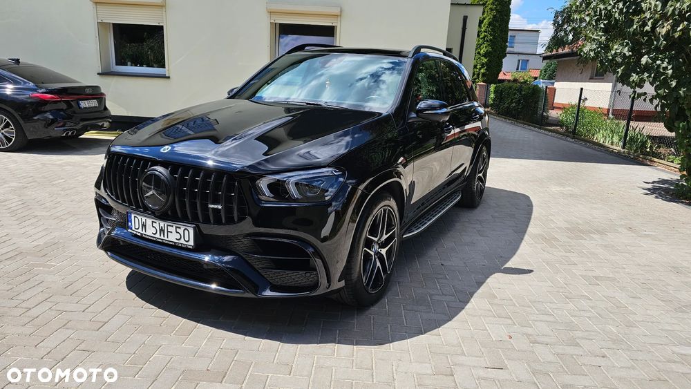 Mercedes-Benz GLE - 1