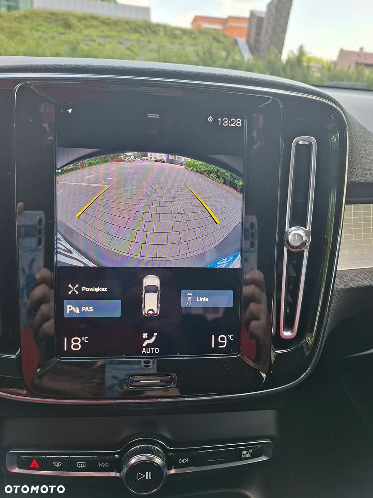Volvo XC 40 - 34