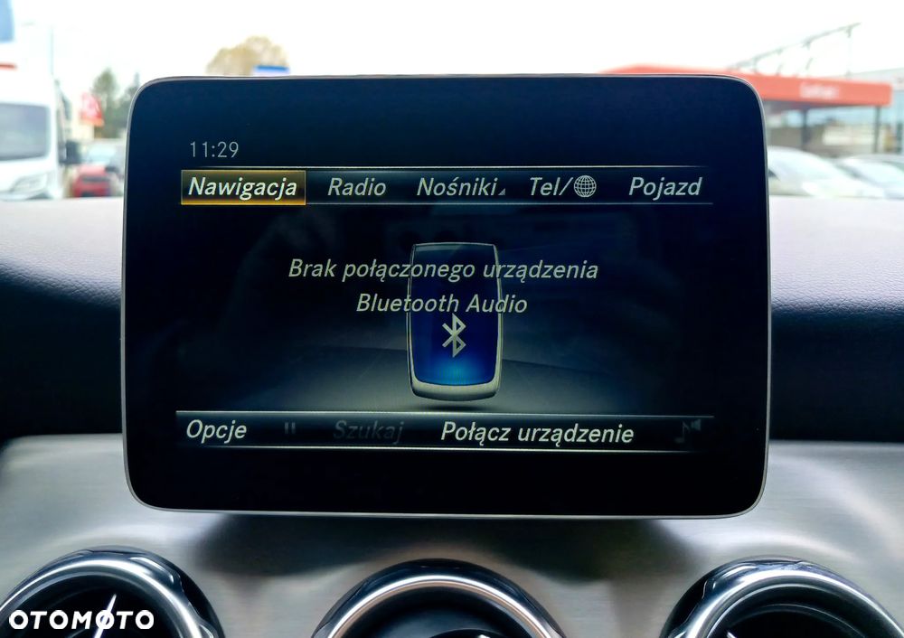 Mercedes-Benz GLA 200 7G-DCT AMG Line - 27