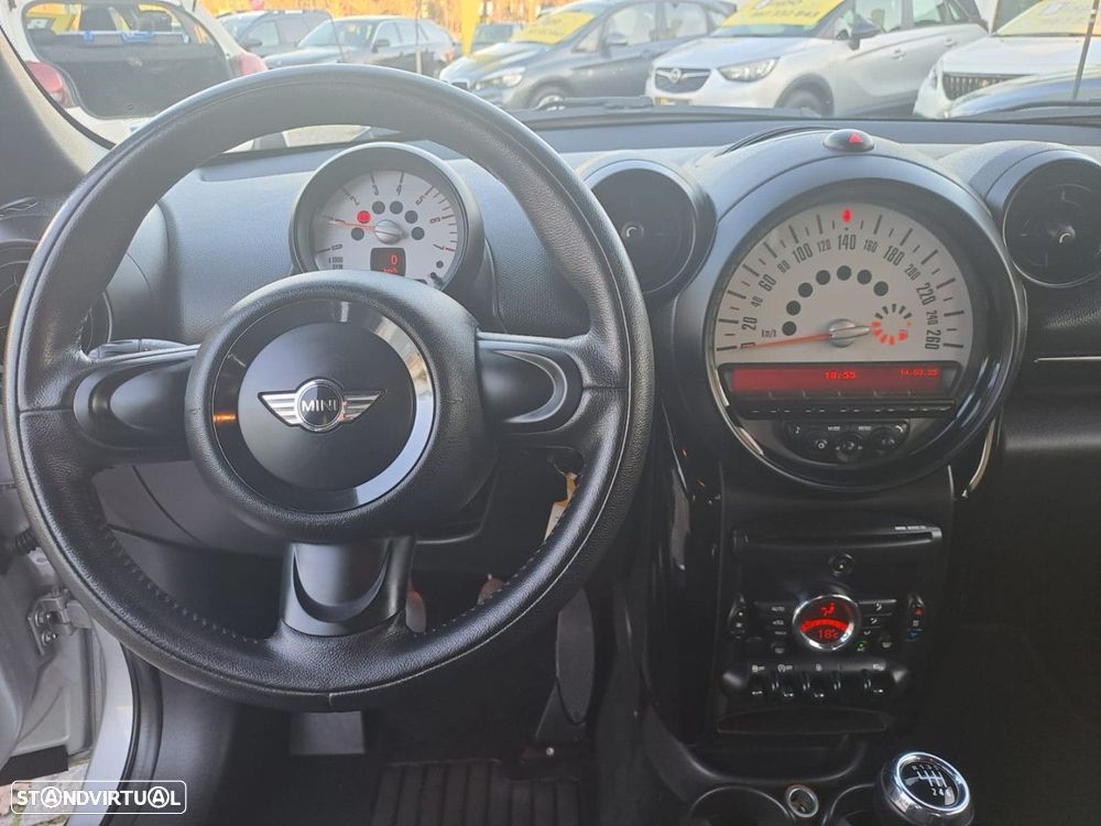 MINI Countryman One D - 17