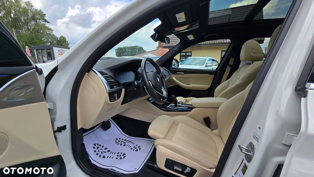 BMW X3 xDrive30i GPF xLine - 17