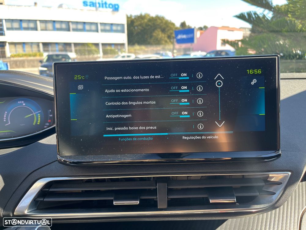 Peugeot 3008 1.6 Hybrid Allure Pack e-EAT8 - 42