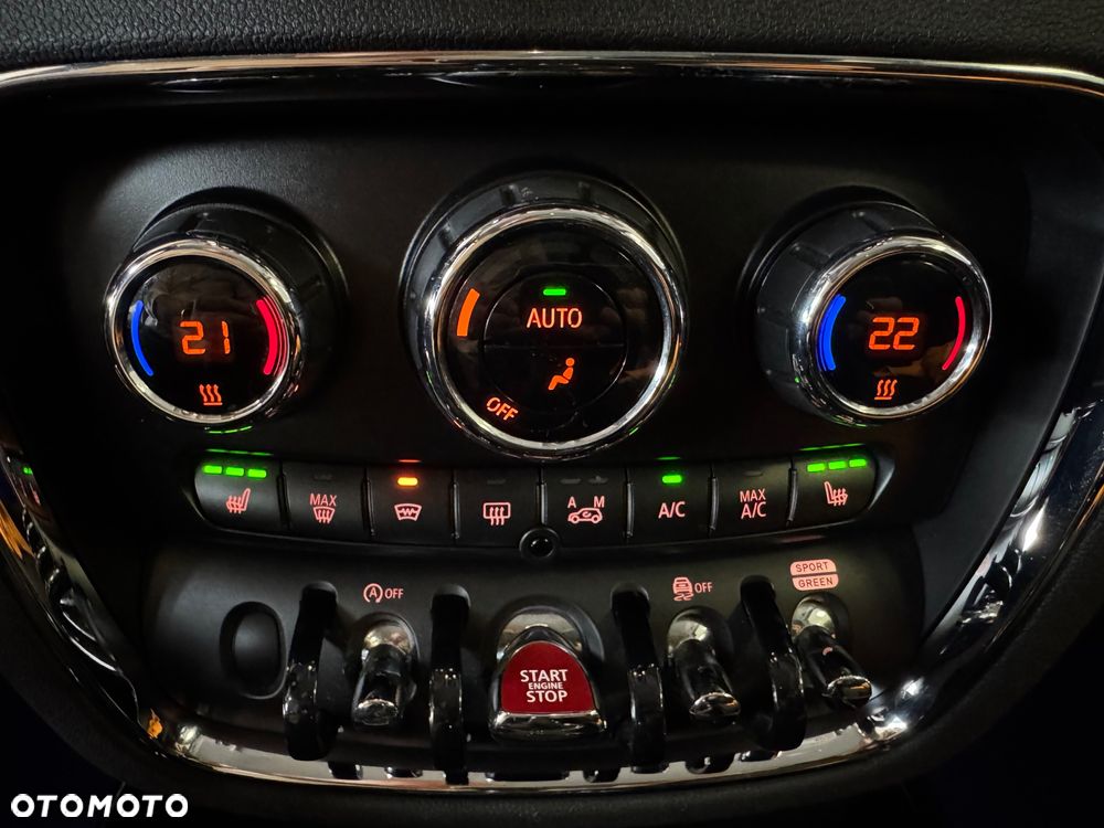 MINI Clubman Cooper - 25