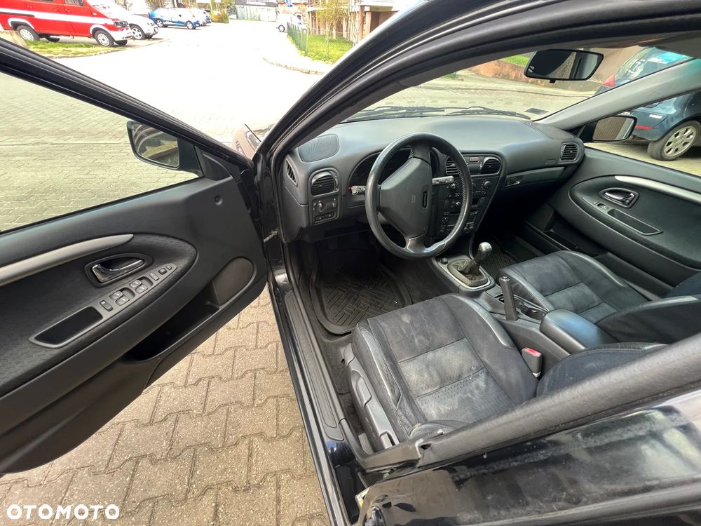 Volvo V40 - 8