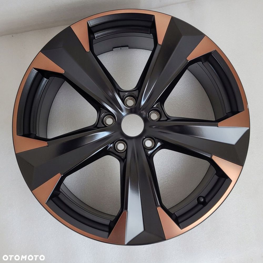 FELGA SEAT ATECA LEON CUPRA 8x19 19 ET45 5x112 - 7