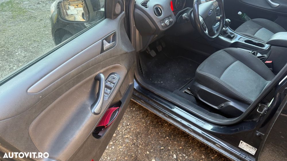Ford Mondeo 1.6 TDCi Ambiente - 5