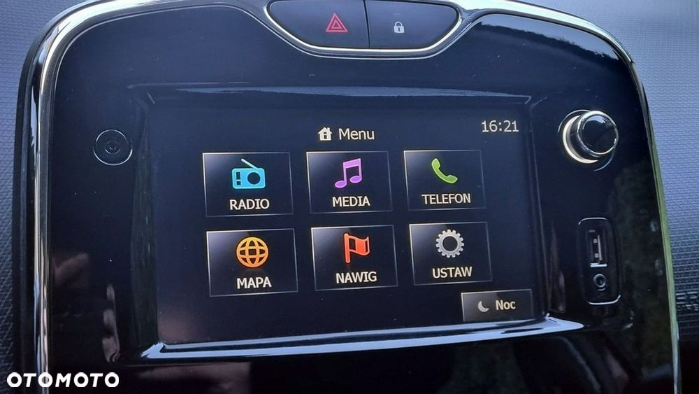 Renault Clio - 16