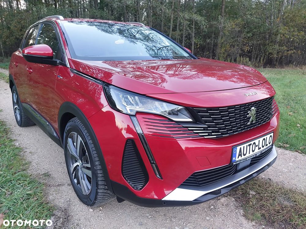 Peugeot 3008 1.6 PureTech HYbrid Allure S&S EAT8 - 8