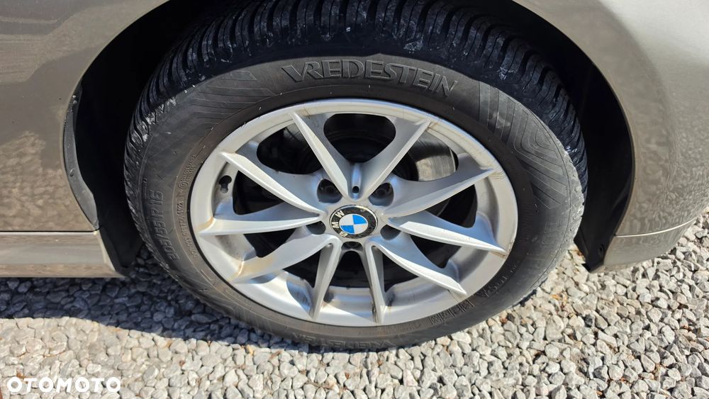 BMW Seria 3 320d - 19
