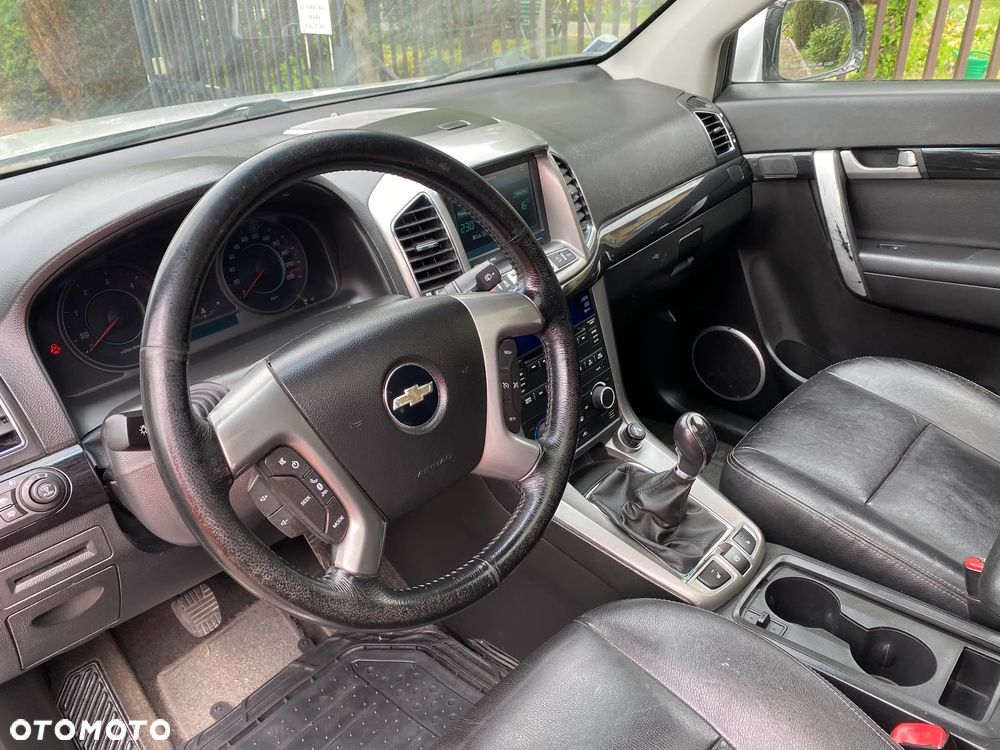 Chevrolet Captiva 2.2 TD AWD LTZ - 4