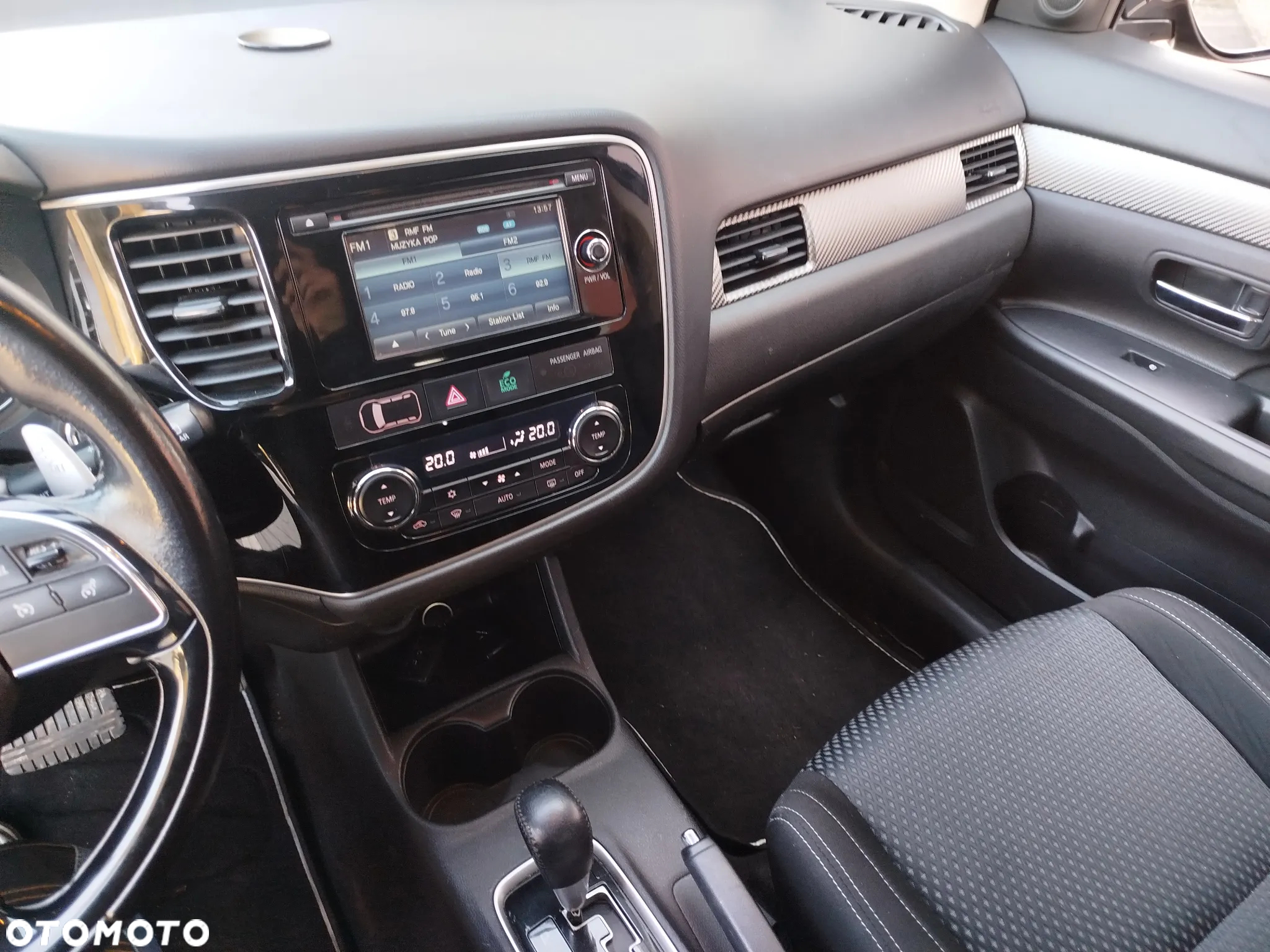 Mitsubishi Outlander 2.2 DID Intense + - 16
