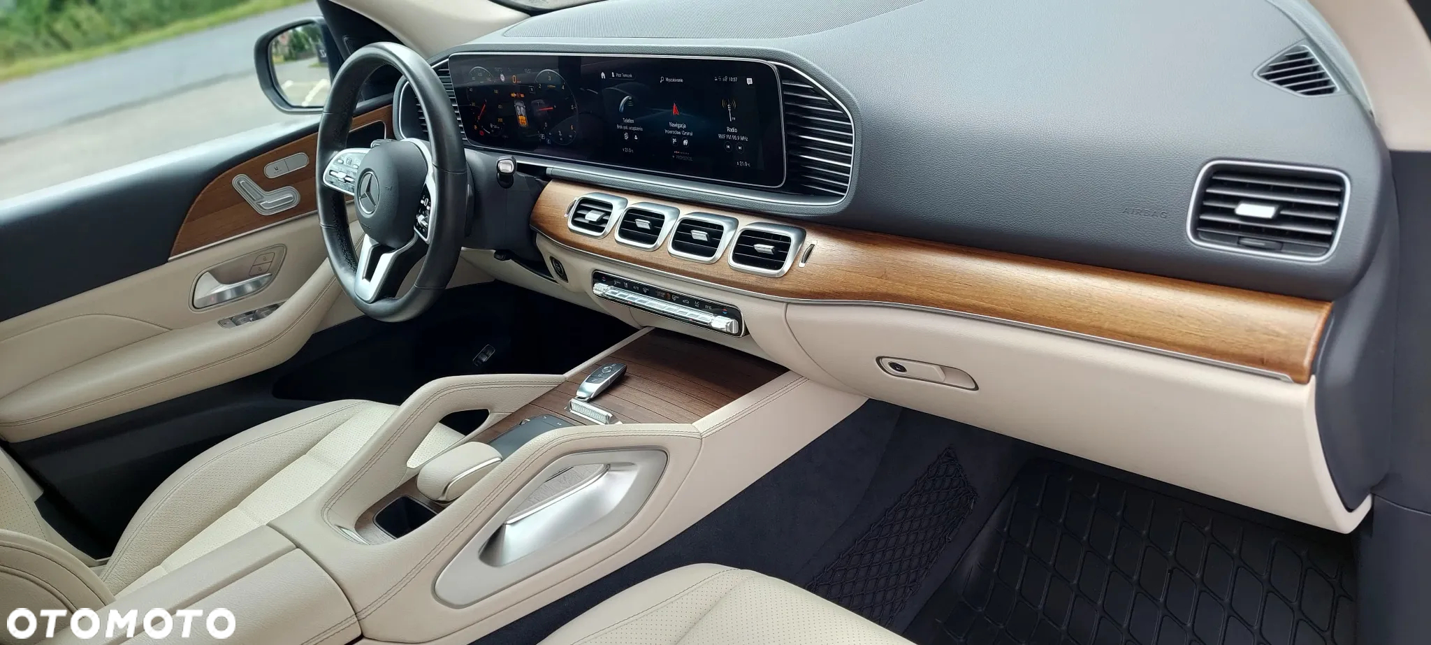 Mercedes-Benz GLE 300 d 4-Matic - 14