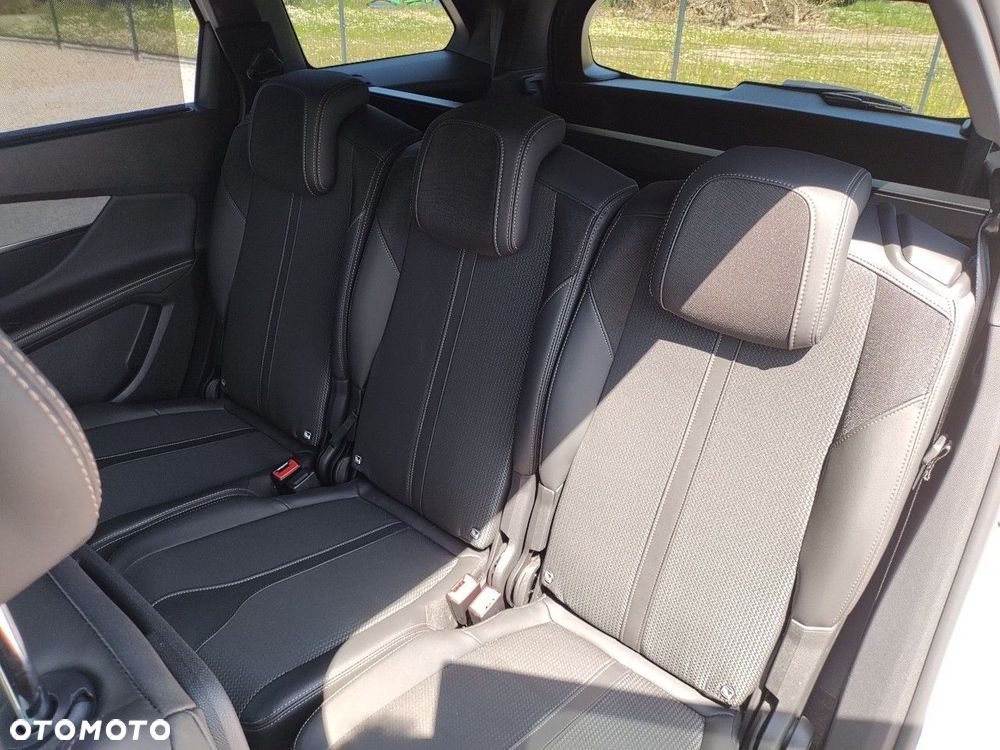 Peugeot 5008 1.5 BlueHDi GT S&S EAT8 - 19