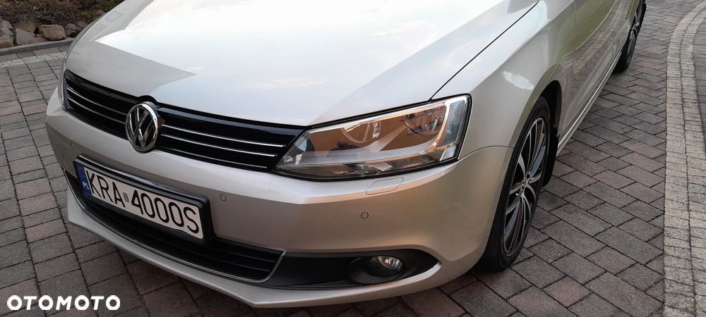 Volkswagen Jetta 2.0 TSI Highline DSG - 24