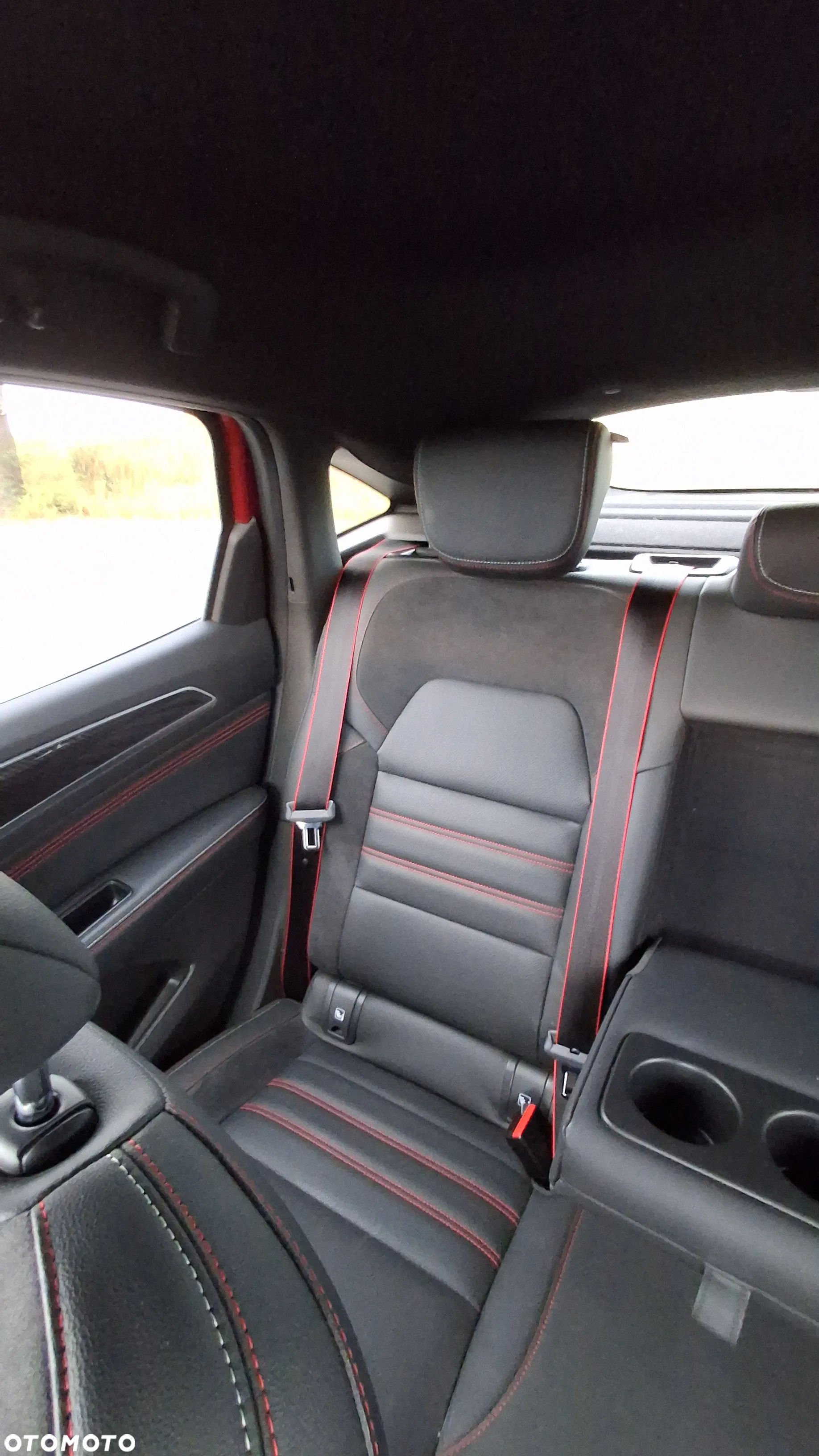 Renault Arkana TCe 140 EDC R.S LINE - 15