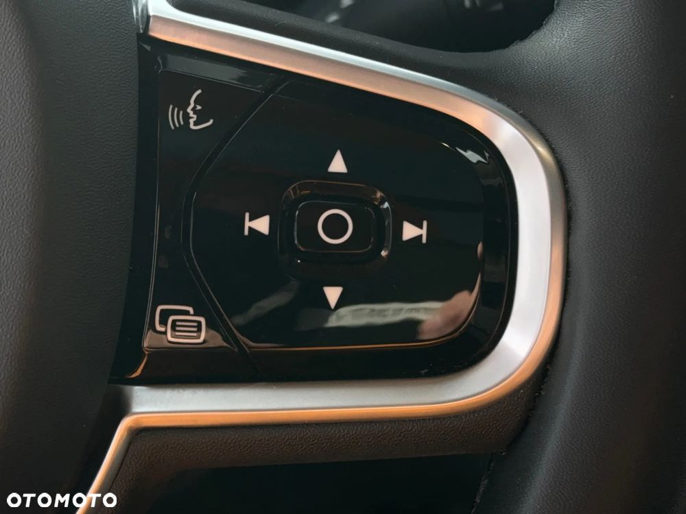 Volvo V90 Cross Country B5 D AWD Ultimate - 20