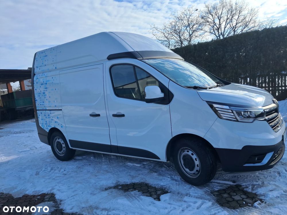 Renault Trafic - 8