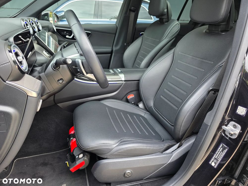 Mercedes-Benz GLC 200 mHEV 4-Matic AMG Line - 16