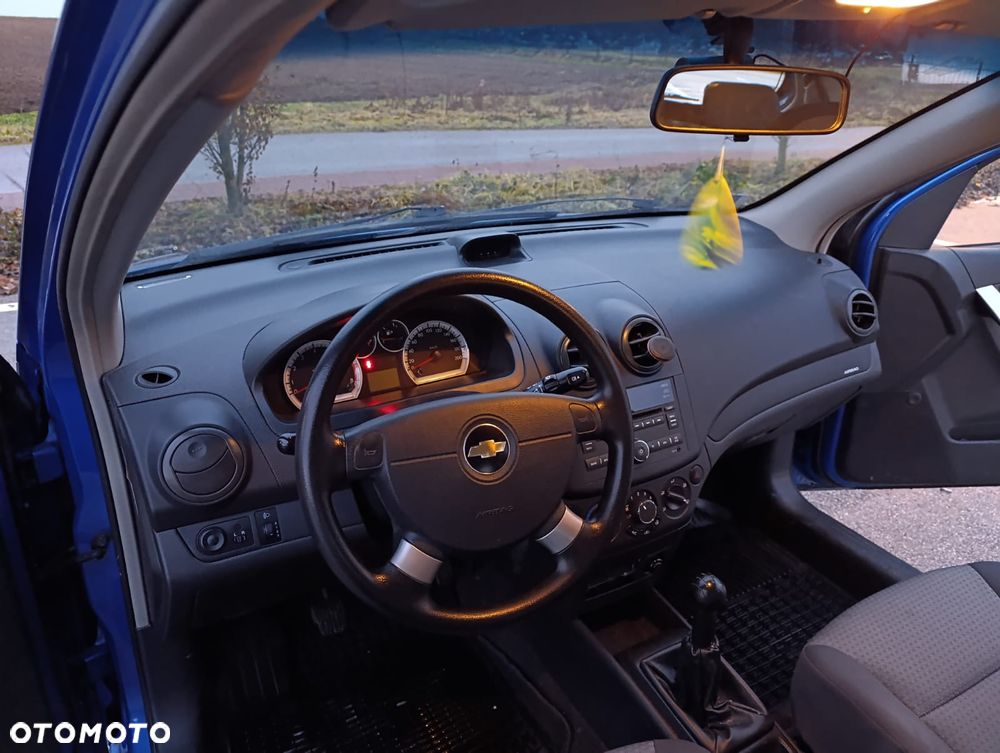 Chevrolet Aveo 1.2 LS - 7