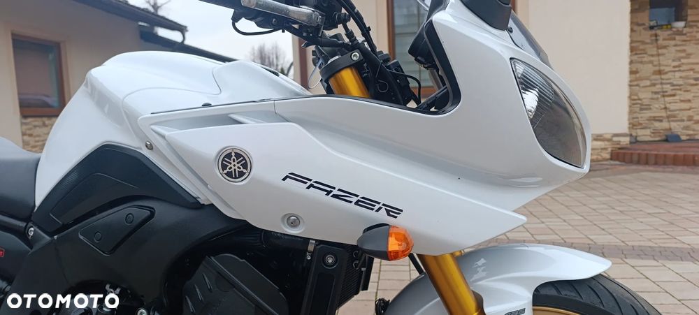 Yamaha FZ8 - 30