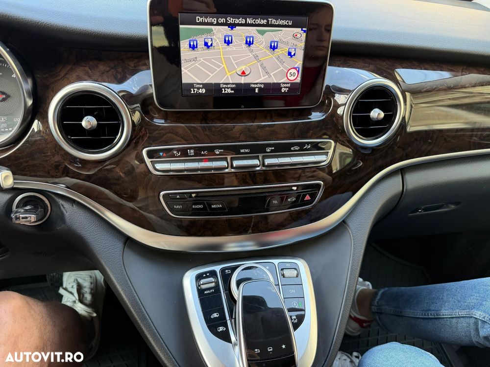 Mercedes-Benz V 250 d Lang 4Matic 9G-TRONIC Avantgarde - 10