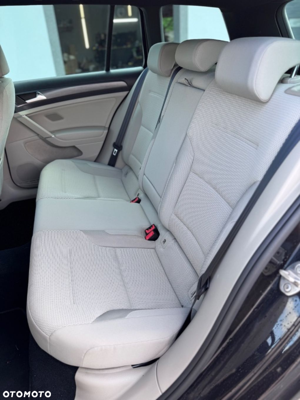 Volkswagen Golf - 28