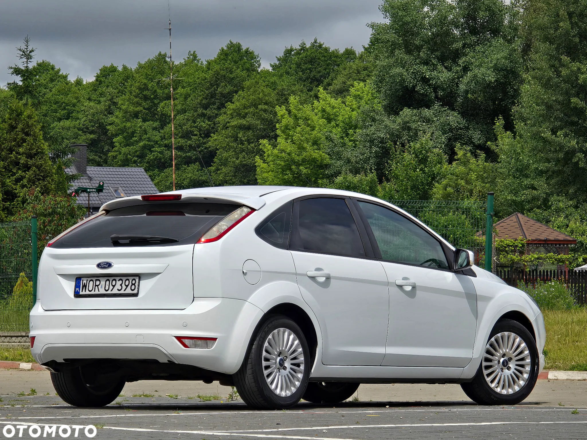 Ford Focus 1.8 FF Platinium X - 11